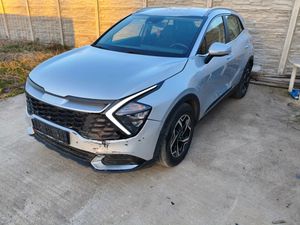 Kia Sportage V [2021 - Prezent] 1.6 T-GDI 6MT 4x2 Style 2022