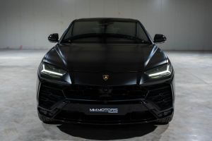 Lamborghini Urus Standard 2022