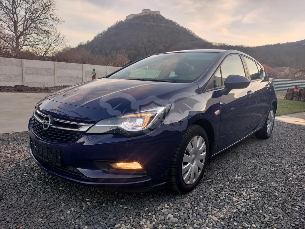 Opel Astra K [2015 - 2021] 1.0 Turbo Start/Stop Innovation 2018