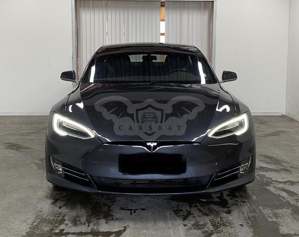 Tesla Model S 2017