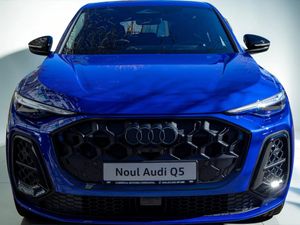 Audi Q5 FY [2016 - Prezent] 40 TDI quattro S tronic MHEV Advanced 2026