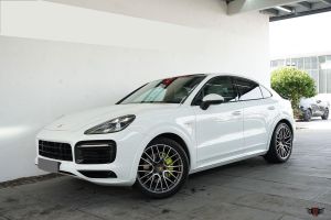 Porsche Cayenne E-Hybrid Tiptronic S 2021
