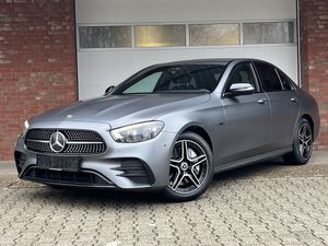Mercedes-Benz E W214 [2023 - Prezent] 300 de 9G-TRONIC AMG Line 2023
