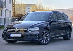 Volkswagen Passat B8 [2014 - Prezent] 2021