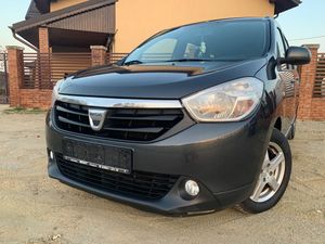 Dacia Lodgy 1.5 dCi Laureate 2013