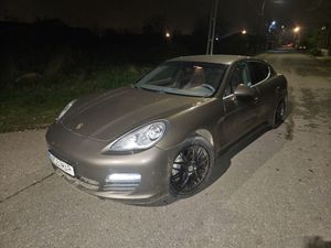 Porsche Panamera S PDK 2010