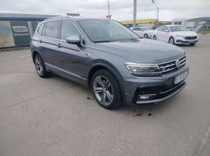 Volkswagen Tiguan II [2016 - Prezent] 2.0 TDI 4Mot DSG Highline 2018