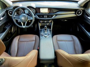 Alfa Romeo Stelvio 2019