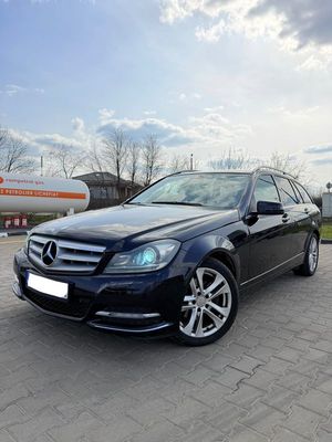 Mercedes-Benz C 220 CDI DPF Automatik 2013