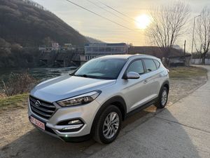 Hyundai Tucson III [2015 - 2020] blue 1.7 CRDi 2WD Style 2017