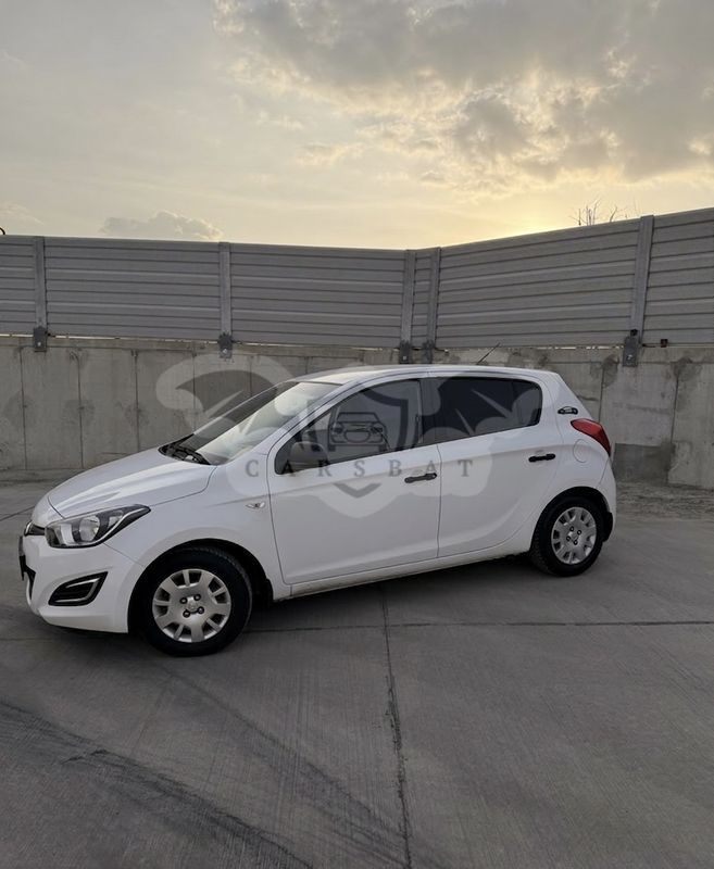 Hyundai i20 I [2009 - 2014] 1.1 CRDi M/T Confort 2014