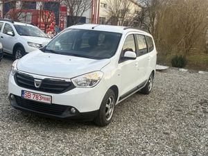 Dacia Lodgy 1.6 MPI 85 Laureate 2012