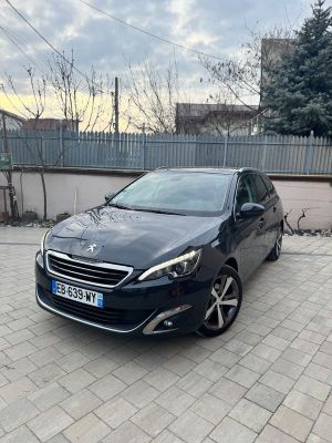 Peugeot 308 PureTech 130 EAT6 Stop & Start Allure 2016
