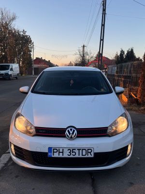 Volkswagen Golf VI [2008 -2013] 1.6 TDI DPF 4M Comfortline 2011