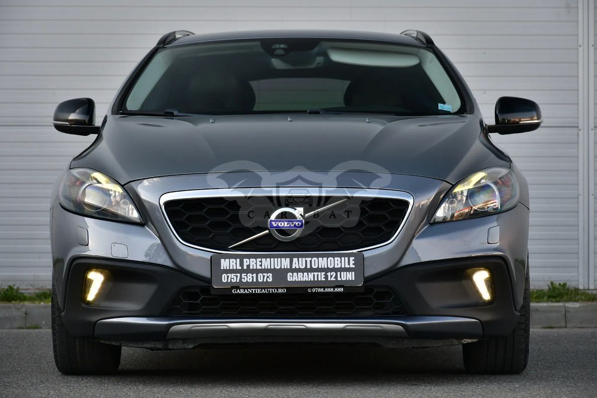 Volvo V40 D3 Geartronic Summum 2016