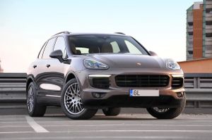 Porsche Cayenne 2016