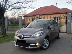 Renault Scenic 1.5dCi Expression 2012