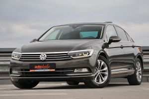 Volkswagen Passat B8 [2014 - Prezent] 2.0 TDI DSG Highline 2016