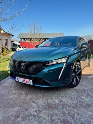 Peugeot 308 III [2021 - Prezent] 1.6L 180 EAT8 PHEV Allure 2023