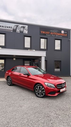 Mercedes-Benz C W205 [2014 - 2021] 220 d 4Matic 7G-TRONIC Avantgarde 2016