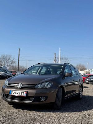 Volkswagen Golf 1.6 TDI DPF Style 2010