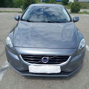 Volvo V40 D4 VEA Momentum 2015