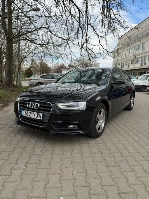 Audi A4 B8 [2007 - 2015] 2.0 TDI DPF clean multitronic Attraction 2015