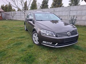Volkswagen Passat 2.0 Blue TDI SCR Business Edition 2013