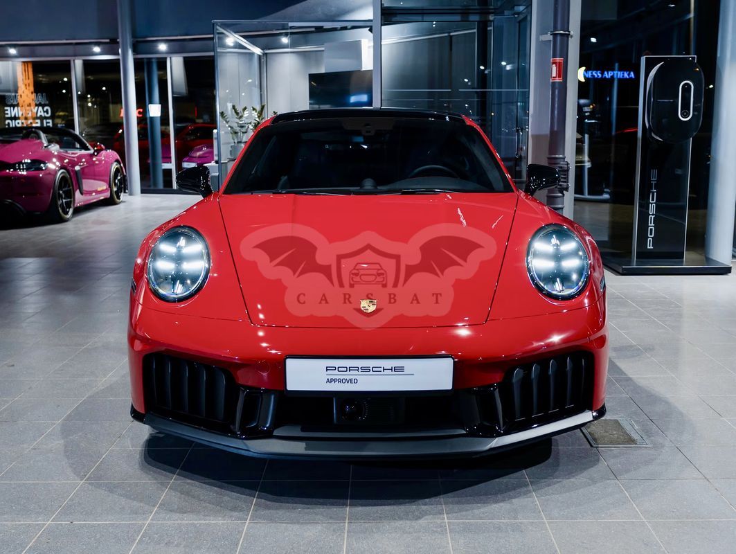 Porsche 911 Carrera 4 GTS PDK 2025