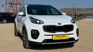 Kia Sportage 2.0 CRDI 4WD Automatik Dream-Team Edition 2016