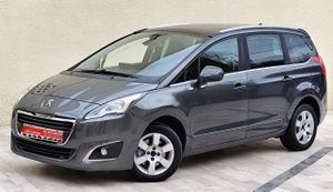 Peugeot 5008 2016