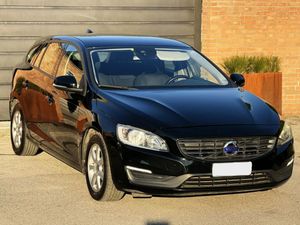 Volvo V60 I [2010 - 2018] D2 Geartronic Powershift RDesign 2015