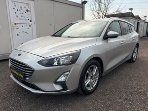 Ford Focus IV [2018 - Prezent] 1.0 EcoBoost Titanium Business 2021