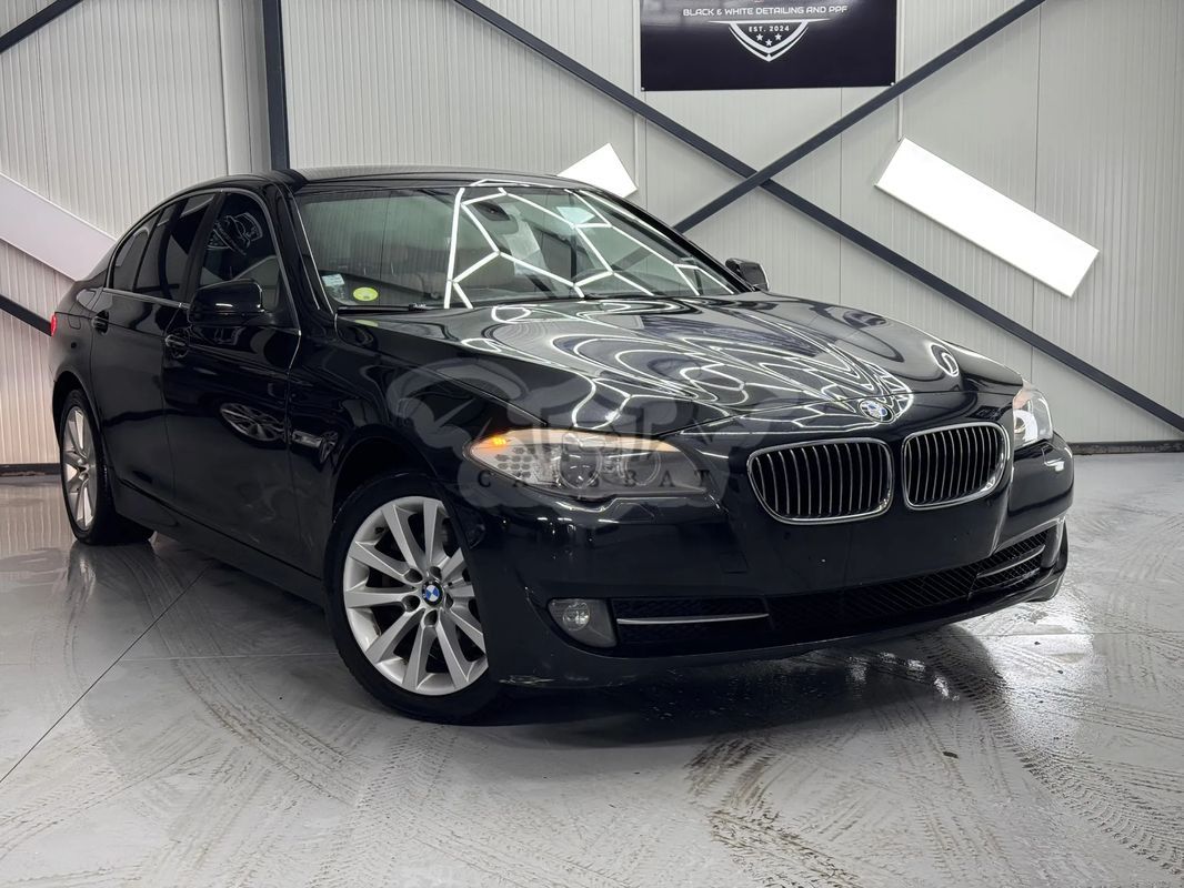 BMW 5 Series F10/F11/F07 [2010 - 2017] 520d Aut. 2011