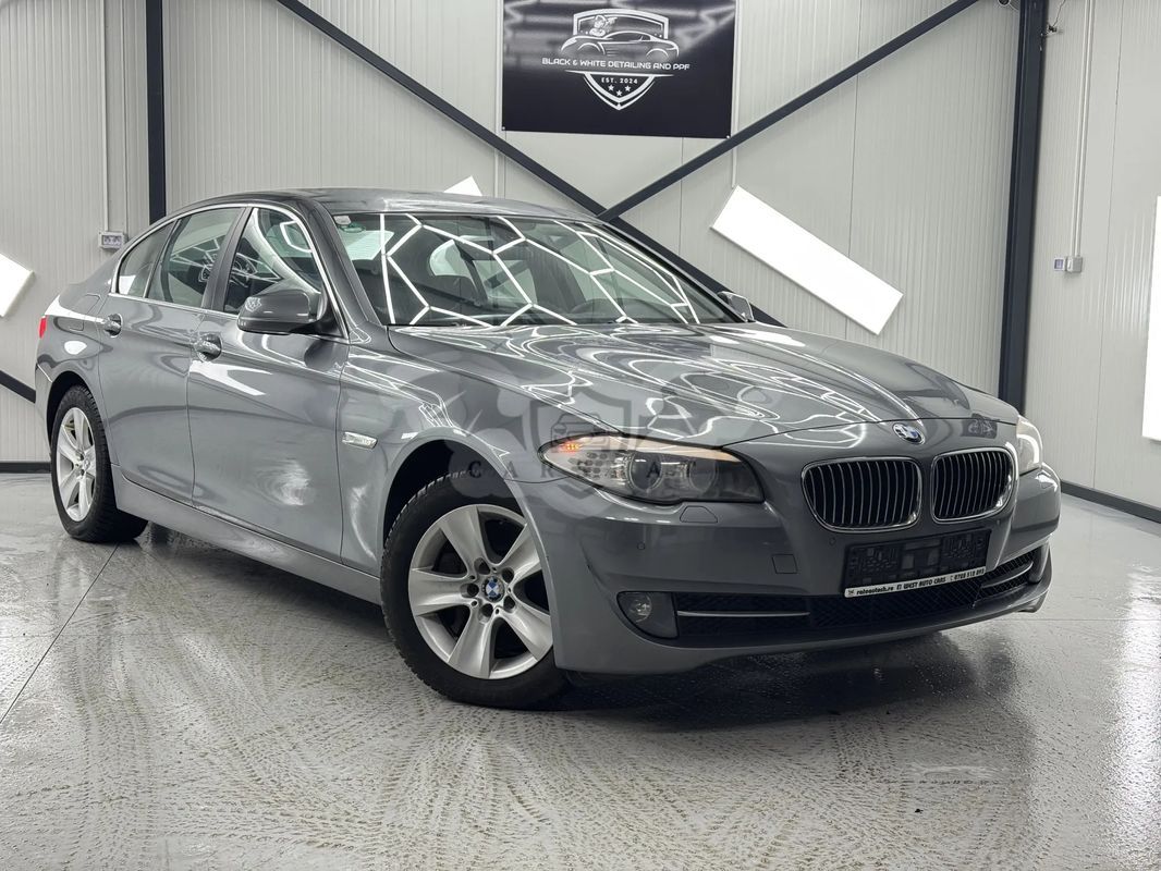BMW 5 Series F10/F11/F07 [2010 - 2017] 525d Sport-Aut. 2011