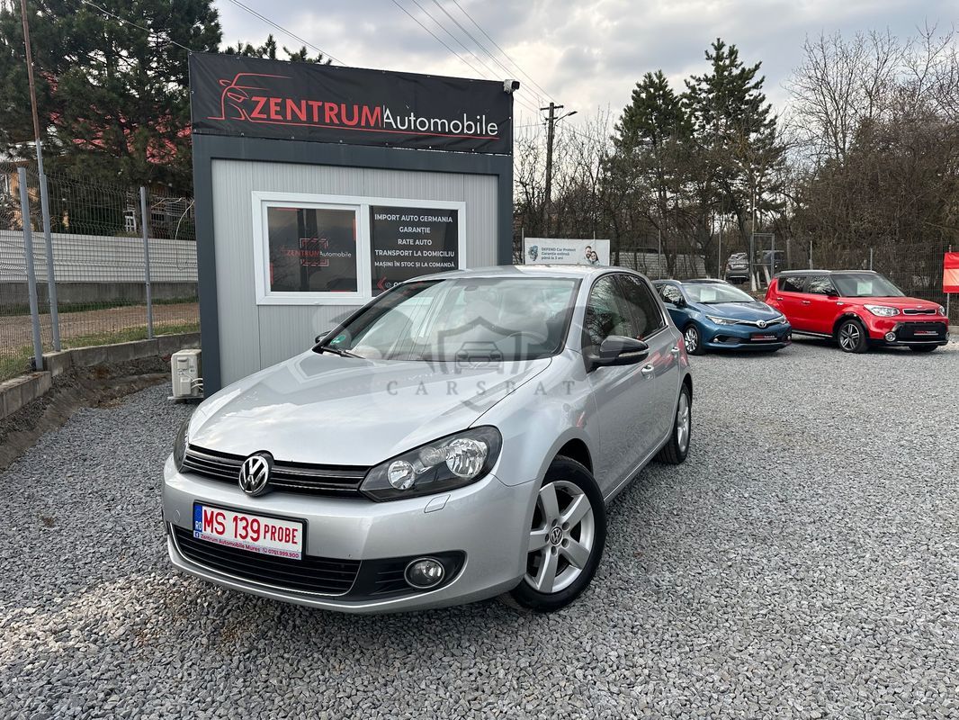 Volkswagen Golf VI [2008 -2013] 1.6 TDI DPF BlueMotion Technology DSG Style 2011