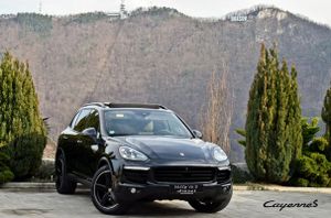 Porsche Cayenne 4.2 L S 2017
