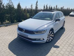 Volkswagen Passat B8 [2014 - Prezent] 2.0 TDI SCR DSG Highline 2017
