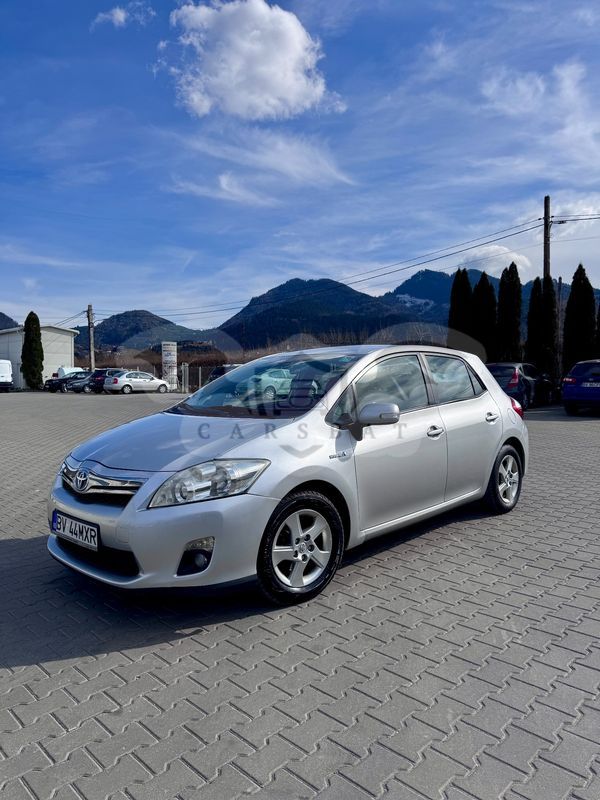 Toyota Auris I [2006 - 2012] 1.8 L VVT-i HSD Sol 2012