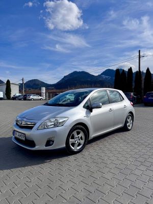 Toyota Auris I [2006 - 2012] 1.8 L VVT-i HSD Sol 2012