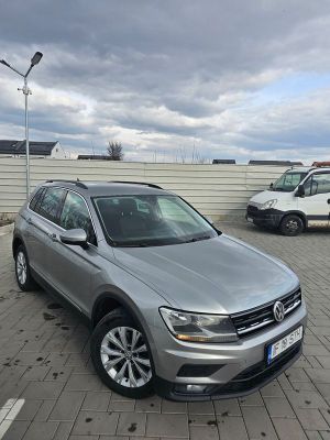 Volkswagen Tiguan II [2016 - Prezent] 2.0 TDI DPF DSG 4Mot Comfortline 2019