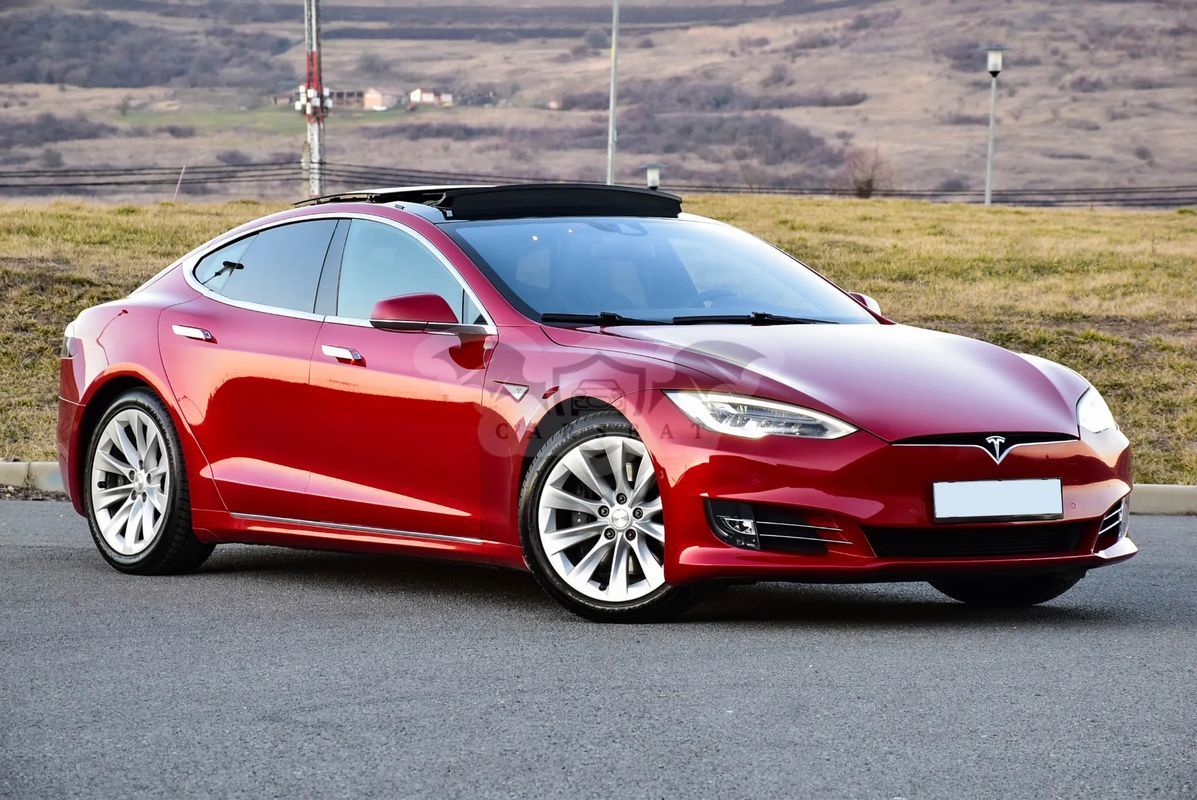 Tesla Model S 2016