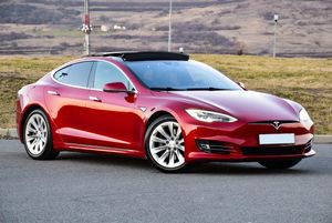Tesla Model S 2016