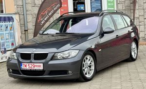 BMW 3 Series E90/E91/E92/E93 [2005 - 2013] 320d 2009