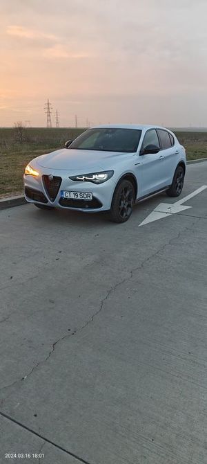 Alfa Romeo Stelvio 2.0 Turbo AWD AT8 Competizione 2023