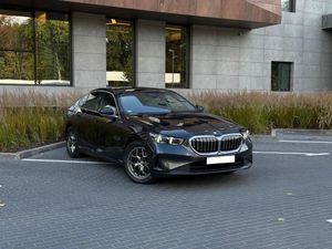 BMW 5 Series 520d AT MHEV 2024