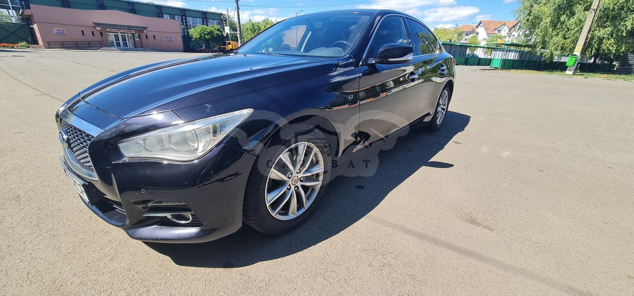 Infiniti Q50 2015