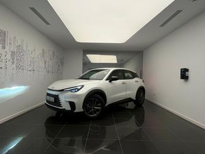 Lexus LBX 1.5 HEV 4x2 CVT Business 2026
