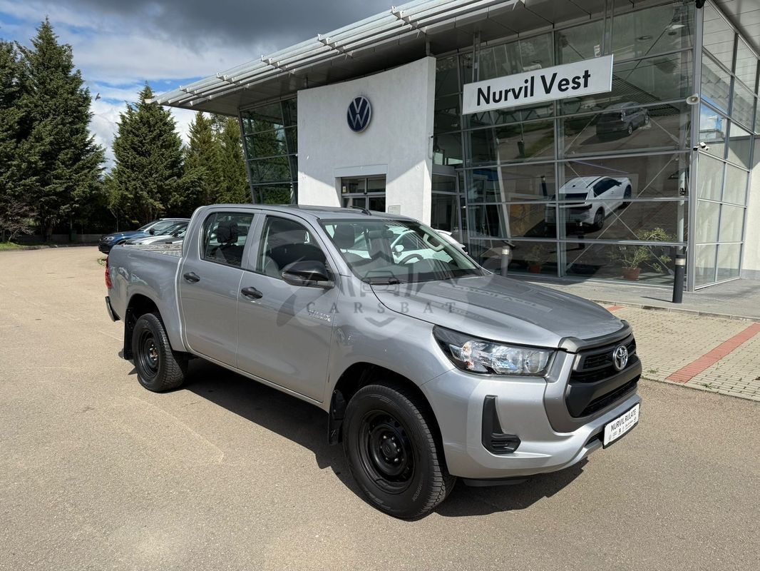 Toyota Hilux VIII [2015 - Prezent] 4x4 Double Cab Comfort 2021