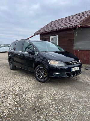 Volkswagen Sharan II [2010 - Prezent] 2.0 TDI DSG Blue Motion Style 2011